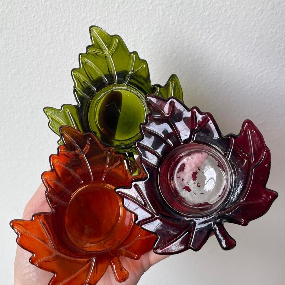 VINTAGE GLASS LEAF TEA LIGHT HOLDERS (SET OF 3)